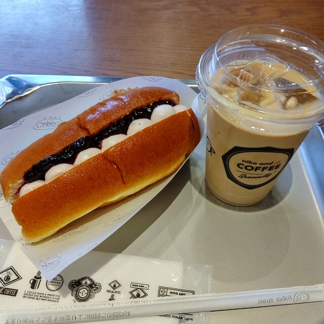 niko and  COFFEE Umeda Heppufaibu - Osaka Umeda/Cafe