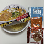 マルキョウ - 料理写真: