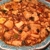 華都飯店 OsakaMetro本町ビル店 - 麻婆豆腐