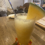 ミートボール食堂 オルオル - 黄いスイカサワー