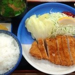 福乃家 - カツ定食（サービス品）　700円