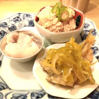 酒亭穂椋 - 肴三種　あじ南蛮　いか和え物　鯛の子