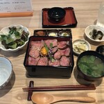 肉処しま - 料理