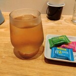 ボーノ - ジンジャーエールとチョコレート(サービス)