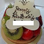 フルーツタルトのアントルメ