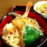 手打うどん屋伝七 - 天丼