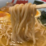 Ramen Yamaokaya - 麺リフト