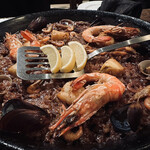 エル バレンシアーノ - 魚介のパエジャ