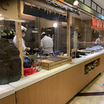 Gurume Baikingu Orimpia - ここでお寿司を握ってくれる。