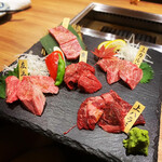 YAKINIKU HUJITORA - 