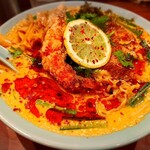 トラストアーチャー テンシン - シンガポールココナッツヌードル　ラクサ