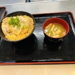 Yasutomi Shokudou - 玉子とじかつ丼　７９０円