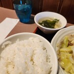 サウスヴィラ - ご飯とスープです。