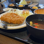 牛かつ とんかつ じょじょ吉 - ロースカツ