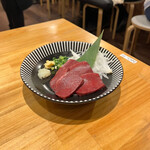 旨い馬肉とレモンサワー 銀邸酒場 - 