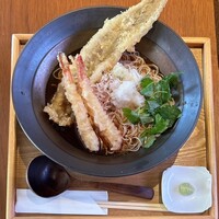 Japanese Restaurant KINZA - 海老と穴子蕎麦　1,600円