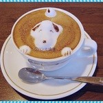 カプチーノ　450円　（＾＾ｂ　これもすごすぎます　（＾＾ｂ　　飲むのが惜し過ぎる～～（＾＾；　