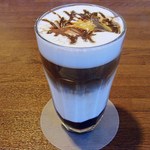 カフェバール・ジハン - モカを入れたら、あら美しス（＾＾＠　