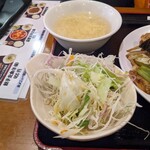 餃子乃寶 - サラダ&熱々スープ