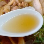 喜多方ラーメン 天高盛 - 豚骨と鶏ガラベースの繊細な無化調スープ