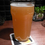 ビアバー うしとら 壱号店 - 雑穀ヴァイツェン