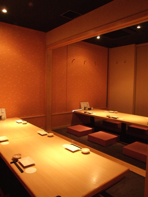 座席 : 全席個室 湊一や 梅田店 （【旧店名】湊や） - 東梅田/居酒屋