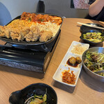 韓国料理 ホンデポチャ 新大久保本店 - 