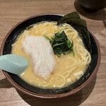 横浜家系ラーメン 武田家 - 