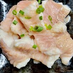 和牛ダイニング参番館 - ホルモンメニューも人気です750円