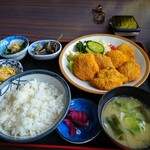 ドライブインやかた - ホタテフライ定食