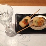 串揚げ処　喜寿 - アワビのウニ添え、アオリイカのイクラ添え・おまかせコース
