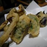 焼鳥・元気 - まつたけの天ぷらも