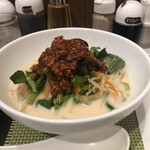 リンガーハット - 冷やしちゃんぽん 麻婆茄子 麺少なめ