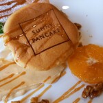 サニーパンケーキ - 