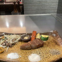 神戸牛すてーきIshida. LINKS　UMEDA店 - 