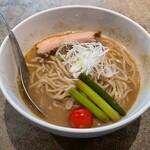 名前のないラーメン屋 - ラーメン大盛②