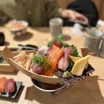 Sushi Sake Sakana Sugidama - 海鮮丼