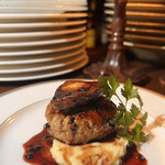 和フレンチバル村塾 屋根裏 別邸 - ハンバーグロッシーニ風