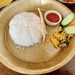 ネパーリチュロ - ダルバート皿