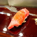 すし割烹 小笠原 - 大トロは上品な脂の乗りが最高の一貫でした！！(o^^o)