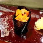 すし割烹 小笠原 - 雲丹の美味しさは、『生』、『塩水』、『ミョウバン』(苦味あり)の順になります(o^^o)