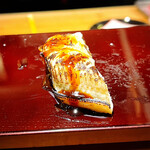 すし割烹 小笠原 - 地穴子は白焼きにしても煮穴子にしても言うことなしの美味しさです！(o^^o)