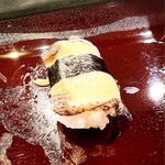 すし割烹 小笠原 - 鮑も私の大好物です。「あー、美味しい！！」(o^^o)