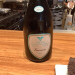 luogo - シャンパン