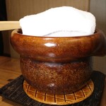 西麻布 清水 - 土鍋あける前