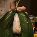 西麻布 清水 - 明石鯛粽寿司