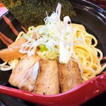 Ishiyakiramembushi - 石焼熟成カレーつけ麺　麺と具材