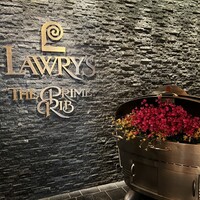 ロウリーズ・ザ・プライムリブ 恵比寿ガーデンプレイス店 - 