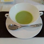 エルルカン・ビス - グリンピースの冷製スープ