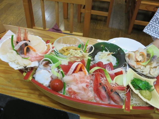 新山根温泉 べっぴんの湯 - 久慈（レストラン）の写真